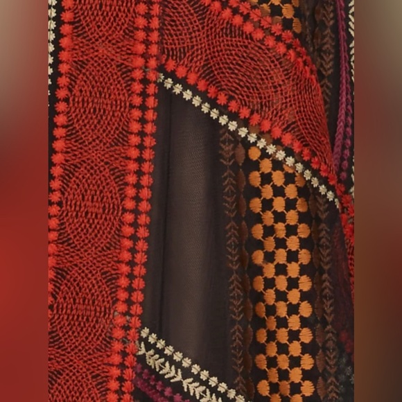 BCBGMAXAZRIA Embroidered Handkerchief
Tulle Formal Lace Maxi Dress Valentine 0 - Picture 11 of 13